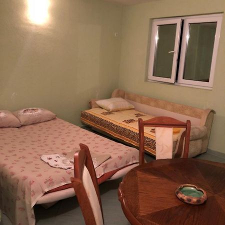 דוברה וודה Leni Apartmani Dobre Vode מראה חיצוני תמונה