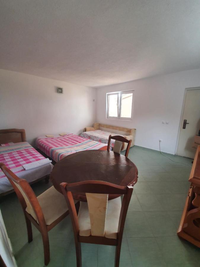 דוברה וודה Leni Apartmani Dobre Vode מראה חיצוני תמונה